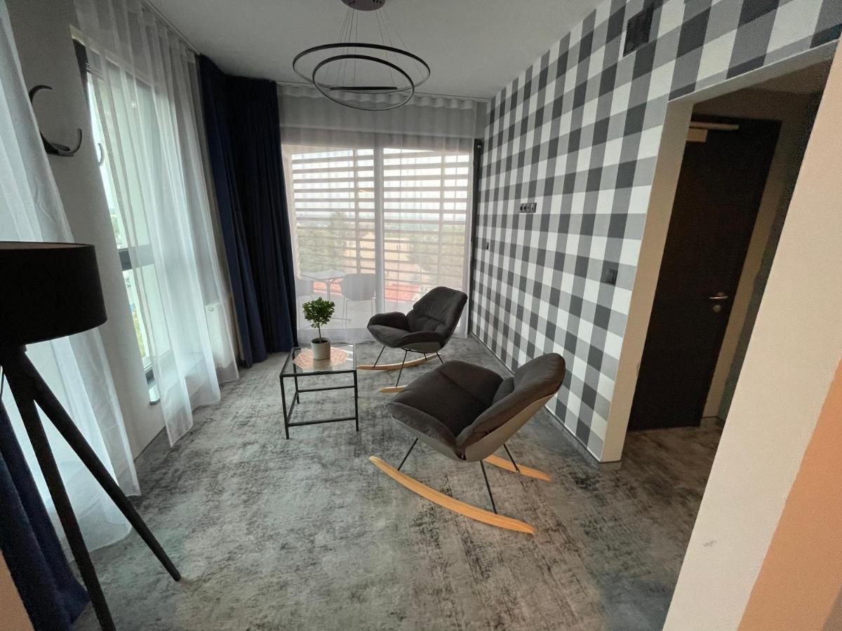 Hotel Sanova Jarosław 外观 照片