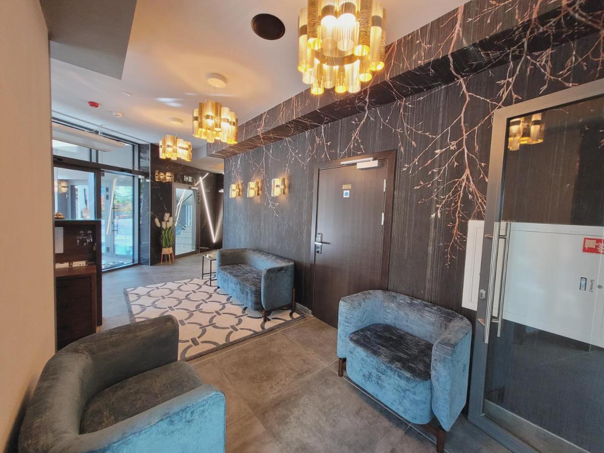 Hotel Sanova Jarosław 外观 照片